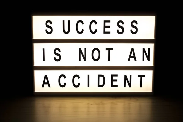 Başarı kaza ışıklı tabela değildir — Stok fotoğraf