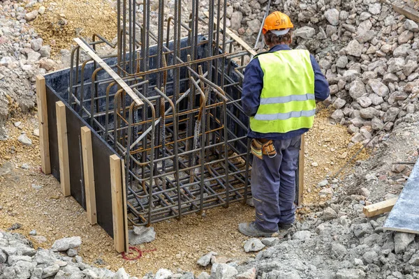 Formwork and steel rebar reinforcement — Stock Photo, Image