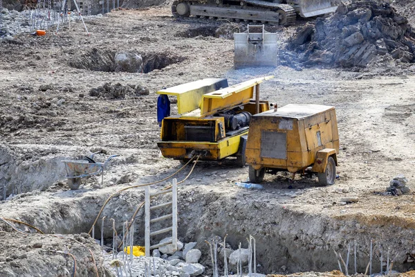 Compressores diesel industriais para trabalhos de construção — Fotografia de Stock