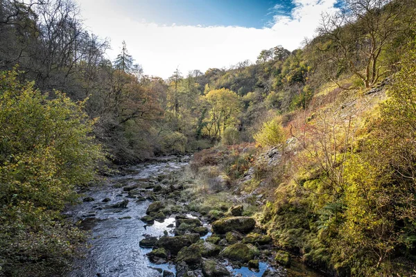 Schöne Aussicht Auf Den Fluss Den Bergen — Stockfoto