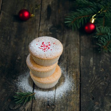 Noel için ev yapımı kekler