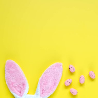 Tavşan kulakları ve Paskalya yumurta Paskalya tatili arka plan