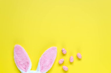 Tavşan kulakları ve Paskalya yumurta Paskalya tatili arka plan