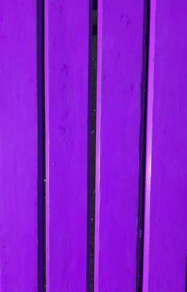 Доски Окрашены Фиолетовой Краской Деревянный Забор Стена Вертикальный Фон — стоковое фото
