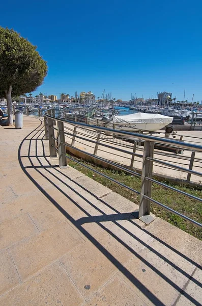 Bike route and fence Portixol — Stock Photo, Image