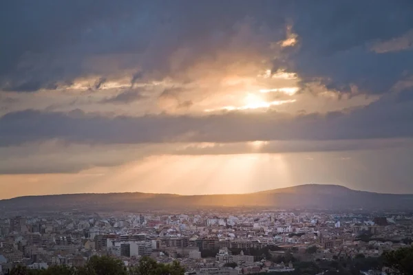 Belo nascer do sol sobre Palma — Fotografia de Stock