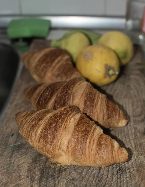 Fresh croissant breads closeup — Stock Photo, Image