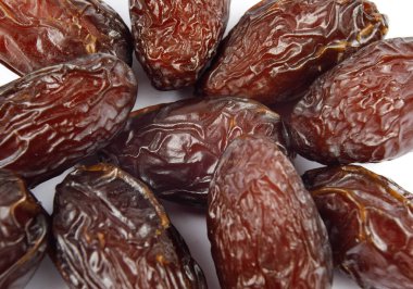 Beyaz arkaplanda izole edilmiş tarihler