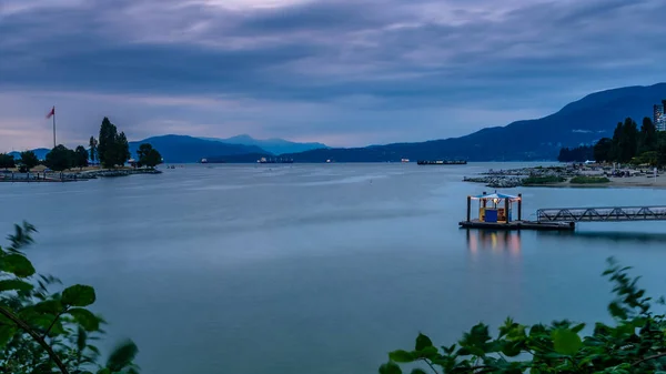 Veduta Burrard Inlet Vancouver Canada Acqua Liscia Calma Tramonto — Foto Stock