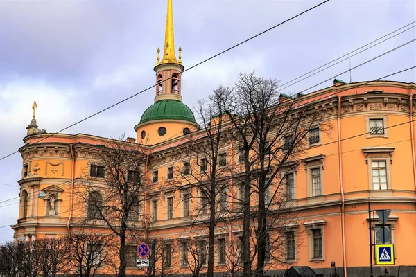 San Petersburgo Rusia Diciembre 2019 Edificio Del Castillo Mikhailovsky Día — Foto de Stock