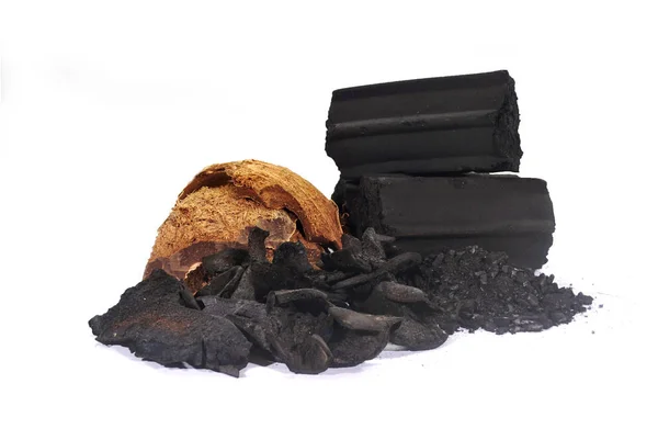 Coconut Shell Charcoal Sur Fond Blanc Avec Chemin Coupure — Photo