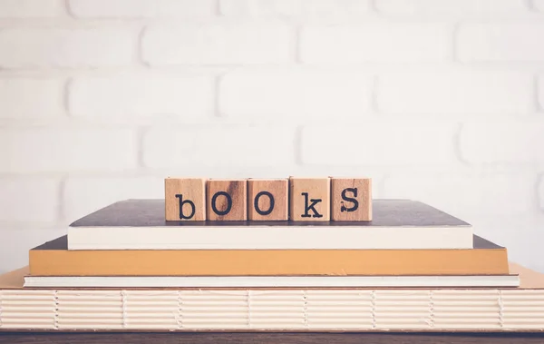 The word Books and blank space background. — Stock Photo, Image