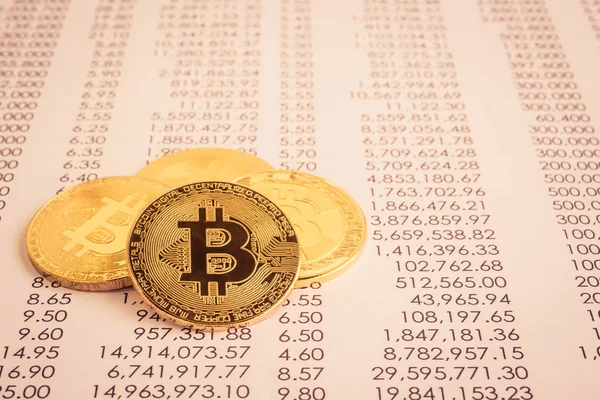 Kryptowaluta, instrukcja transfer złota bitcoins na. — Zdjęcie stockowe