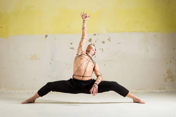 Manifestation of emotions through dance — Stock Photo, Image