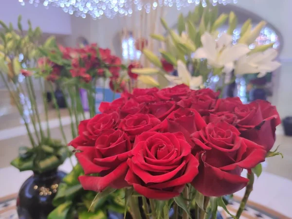 Fundo Rosas Vermelhas Para Dia Dos Namorados Dia Mãe Cartão — Fotografia de Stock