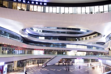 Chaoyang, Pekin ticari merkez binada Soho gece görünümü