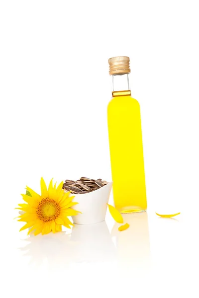 Olio di girasole isolato . — Foto Stock