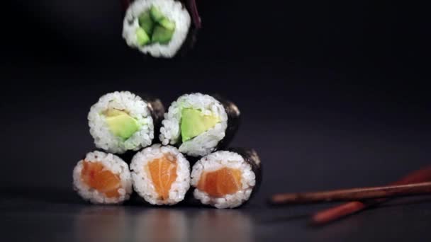 Maki sushi rolls. — Stock Video