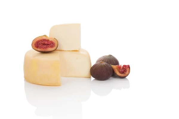 Figs with delicious cheese — Stock Photo, Image