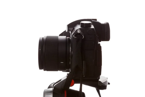 Professional DSLR Camera on Tripod. — Stock Photo, Image