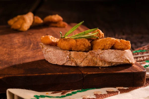 Delicious fried pork rind. — Stok fotoğraf