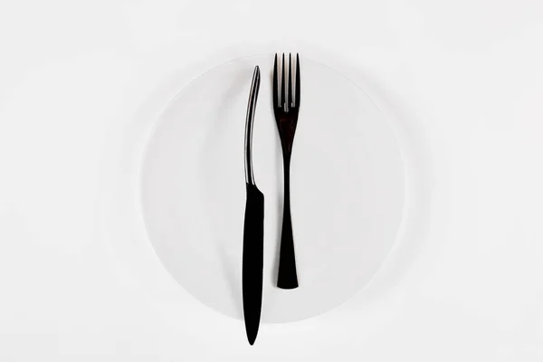 Мова Столових Приборів Обідній Етикет Біла Керамічна Кругла Тарілка Вилкою — стокове фото