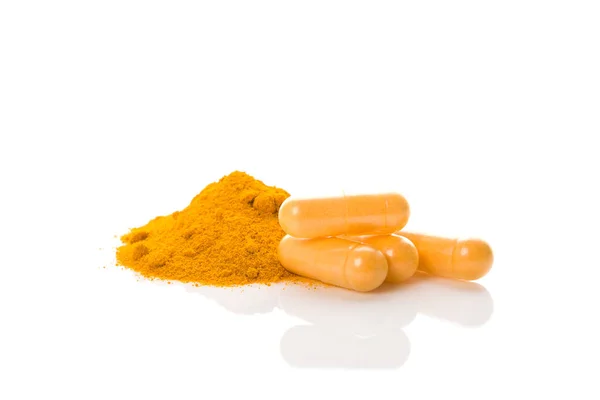 Kurkuma Pulver Und Gelbe Kapseln Auf Weißem Hintergrund Natürliche Heilmittel — Stockfoto