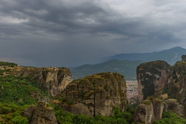 Güzel dağ manzarası Yunanistan Meteora