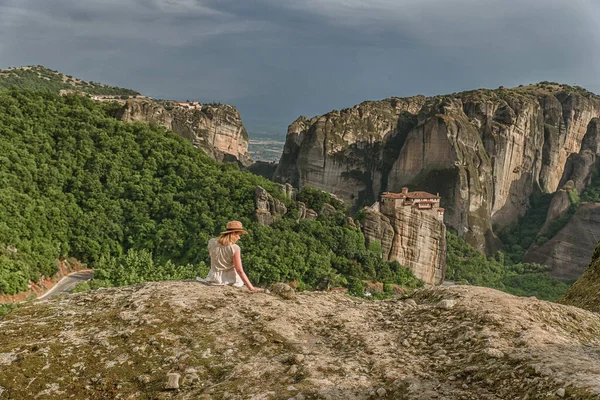 Güzel dağ manzarası Yunanistan Meteora