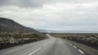 İzlanda 'daki manzara çok güzel.