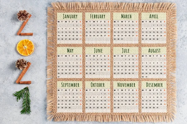 Eco friendly and zero waste pocket or advertising calendar for 2021. Figures from natural materials, the week starts on Monday — Stock Photo, Image