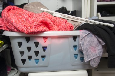 çamaşır sepeti fotoğrafı