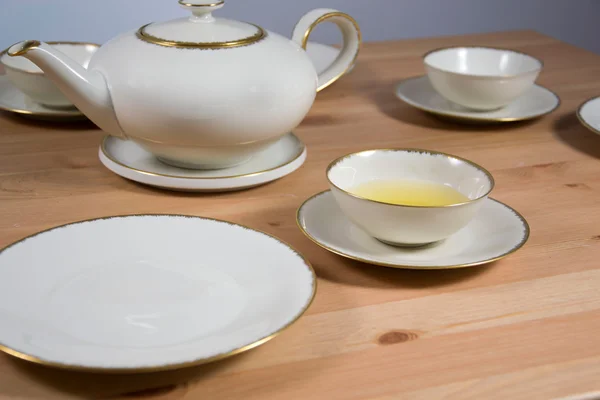 古い昔ながらのお茶サービス — ストック写真