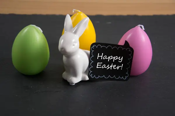 Veselé Velikonoce na papírové značky — Stock fotografie