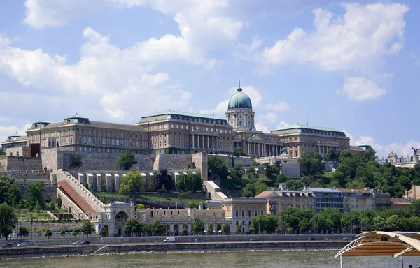 Staden Budapest — Stockfoto