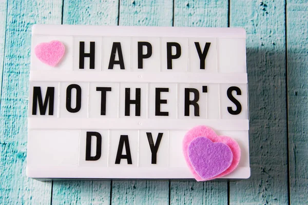 Happy Mothers Day geschreven op een lightbox — Stockfoto