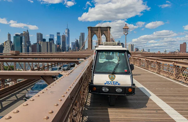 Polizeiauto Steht Auf Der Brooklyn Bridge New York Usa — Stockfoto
