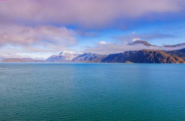 Alaska manzarası. Alaska 'nın güzel doğası. Panorama Panoraması.