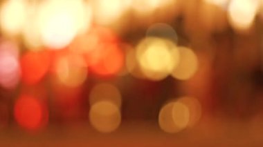 Gece vakti Chingmai Tayland 'da Bokeh of Night Market ile bulanık yol / sokak.