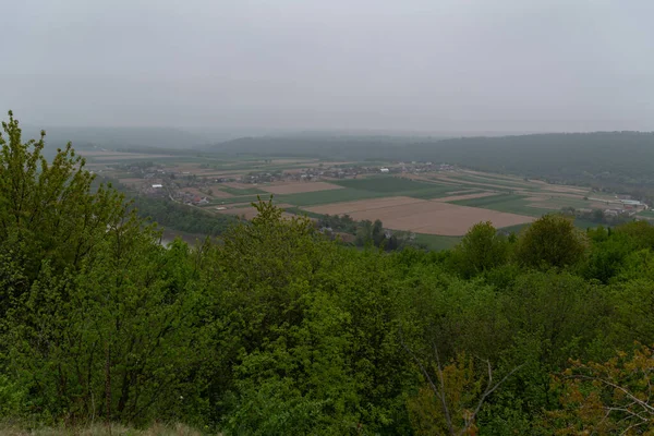 Gyönyörű Panoráma Tetején Kilátás Falvakra Mezőkre — Stock Fotó