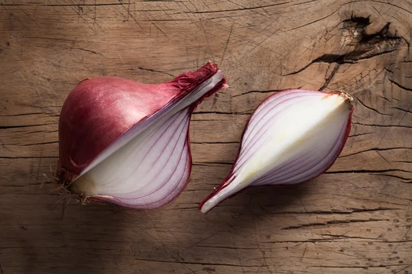 Shallots still life wood background — Stock Photo, Image