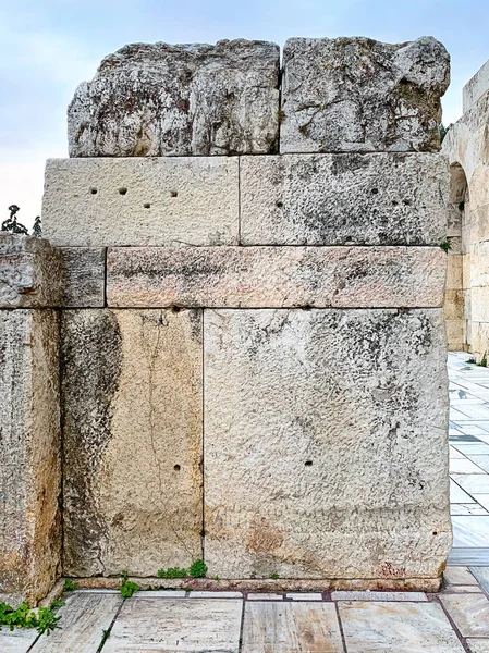 Zidul antic de piatră al Acropolei, Atena, Grecia — Fotografie, imagine de stoc