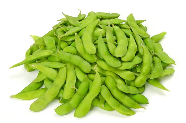 Pilha de edamame, soja verde na vagem — Fotografia de Stock