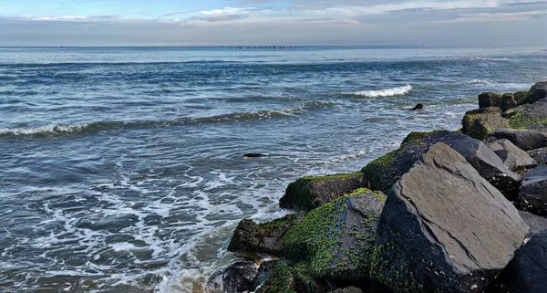 Rock Beach Road, Pondicherry (Puducherry), Hindistan