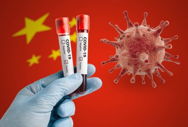 Salgın COVID-19 3d yorumlama konsepti: Test tüplerinde kan örneği tutan bilim adamı test sonuçları pozitif. Çin bayrağında Coronavirus hücresi.