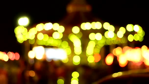 Blurred Amusement park ride at night. — Stock Video