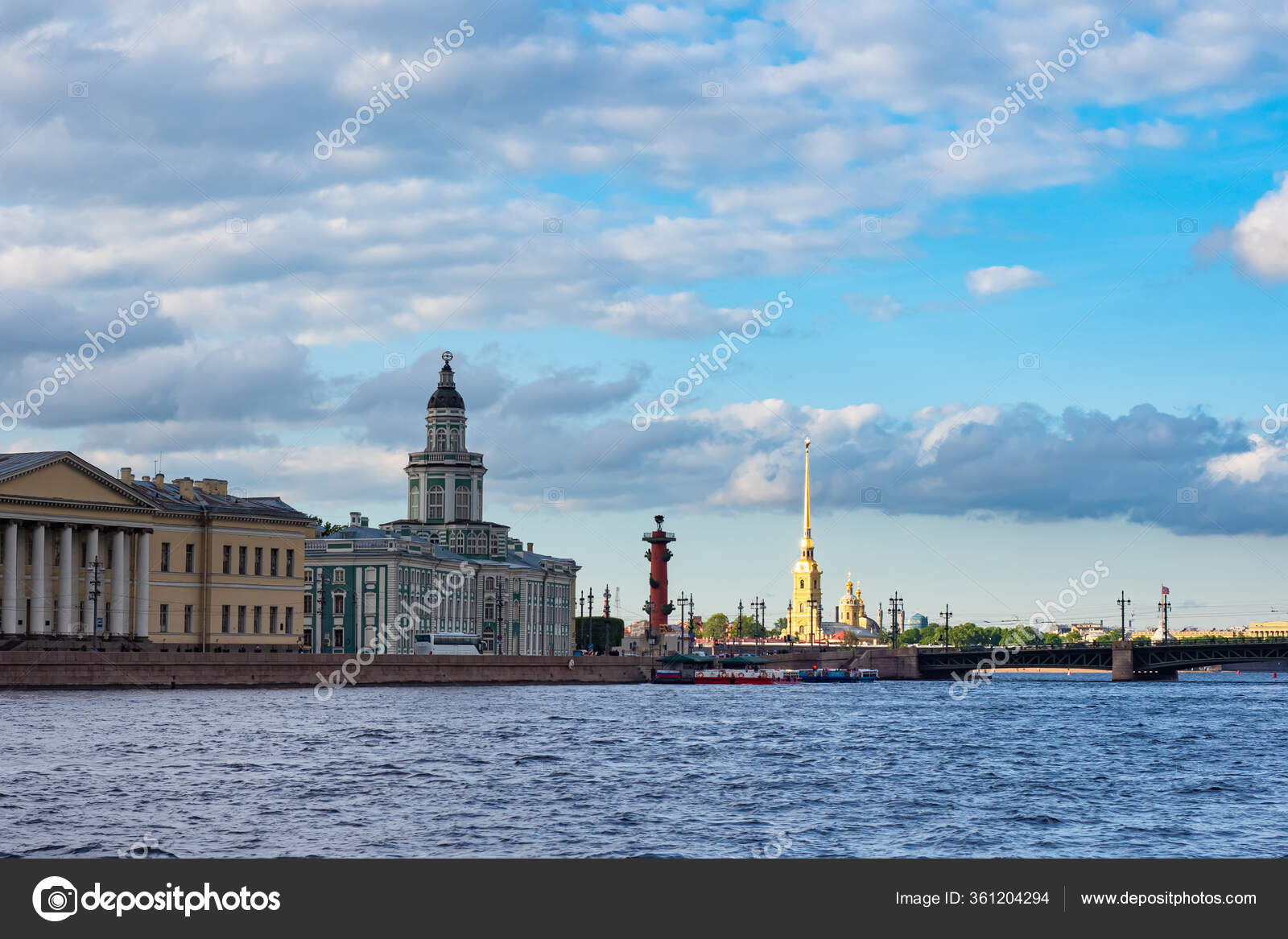 Sankt Petersburg Russland Kuntskamera Panorama Von Petersburg Raster Doppelpunkte Peter Redaktionelles Stockfoto C Grinphoto 361204294