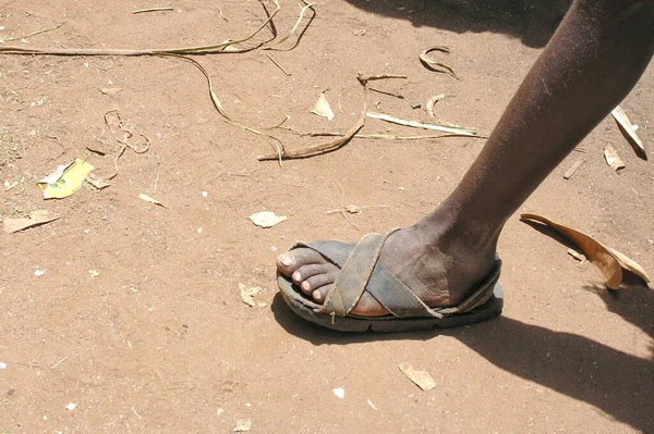 Sandal Made Car Tire Foot Hamer Tribesman Ethiopia — Stock Photo, Image