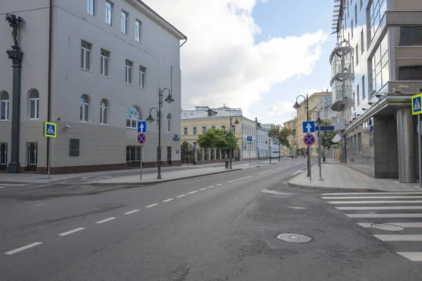 Deserted Pyatnitskaya Street Moscow Russia — Stock Photo, Image