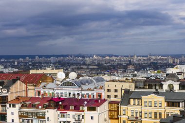 Kiev, Ukrayna Kiev 'in beton banliyö silueti